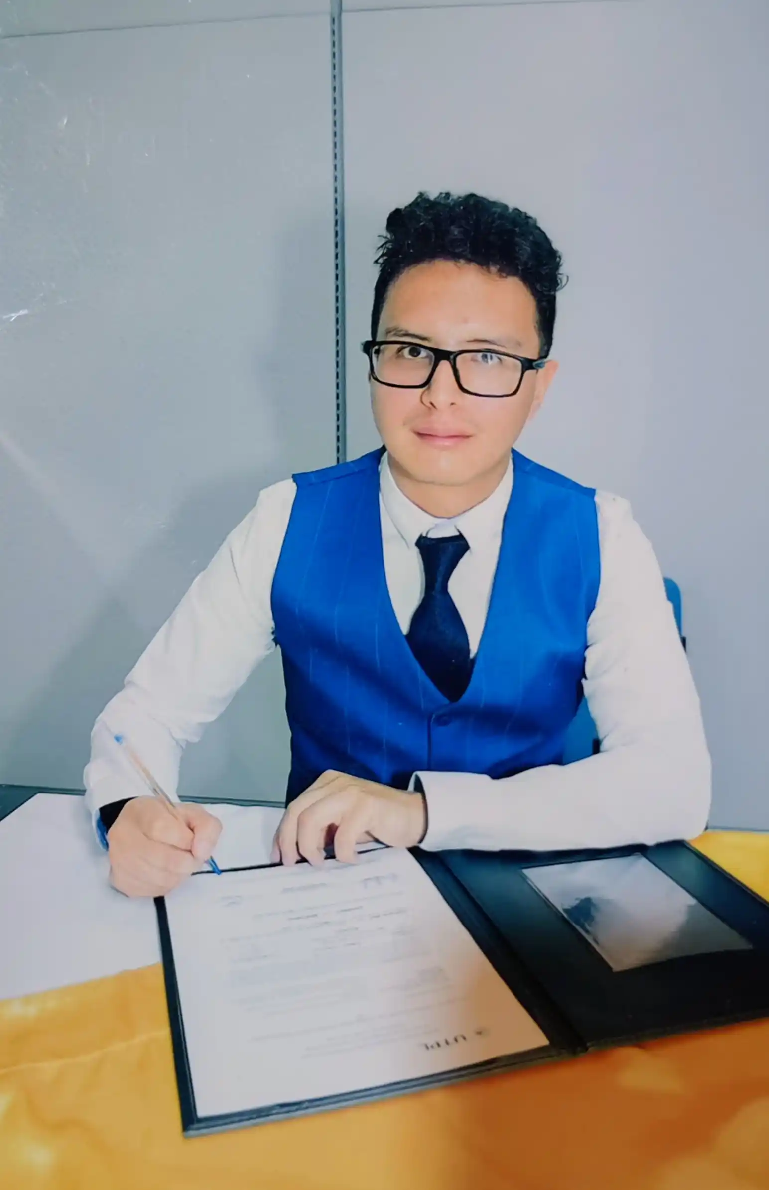 Daniel Tinizaray